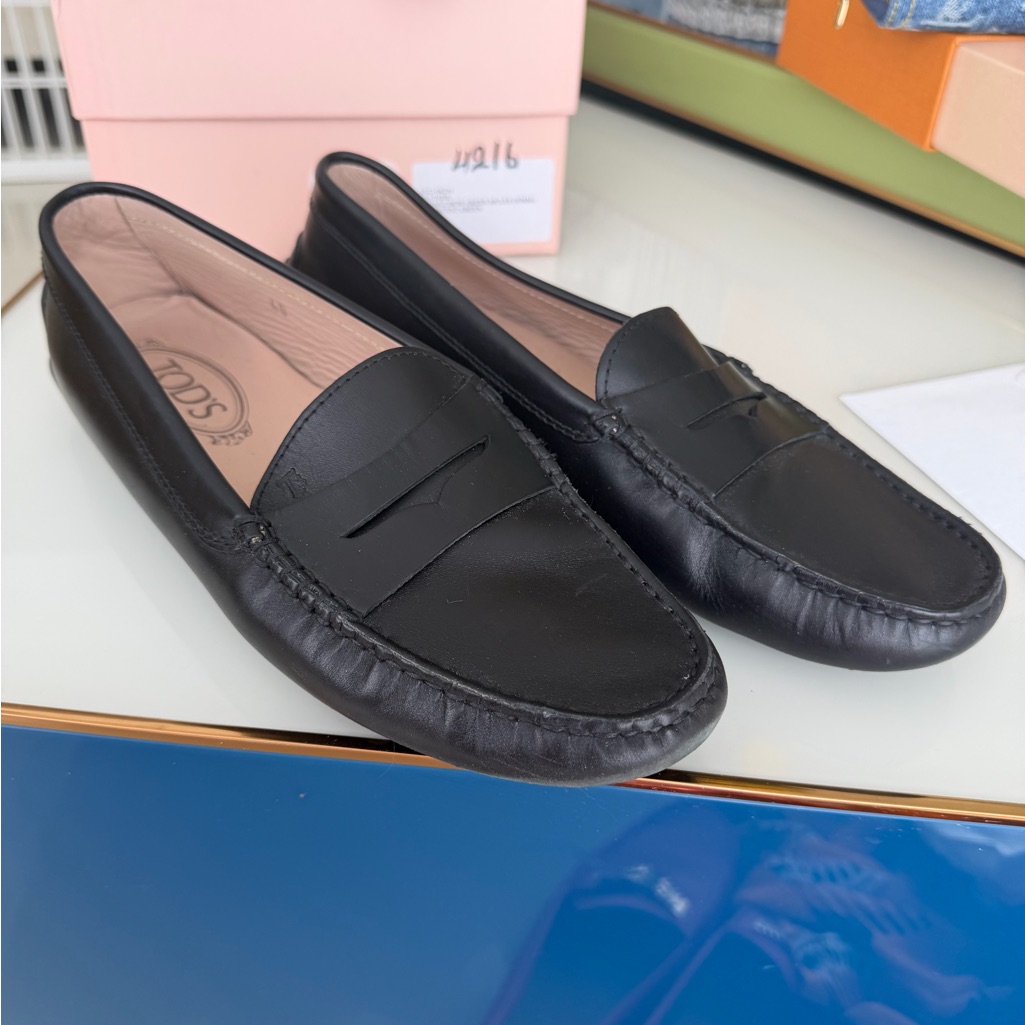 Tod's Classic Black Leather Slip-Ons